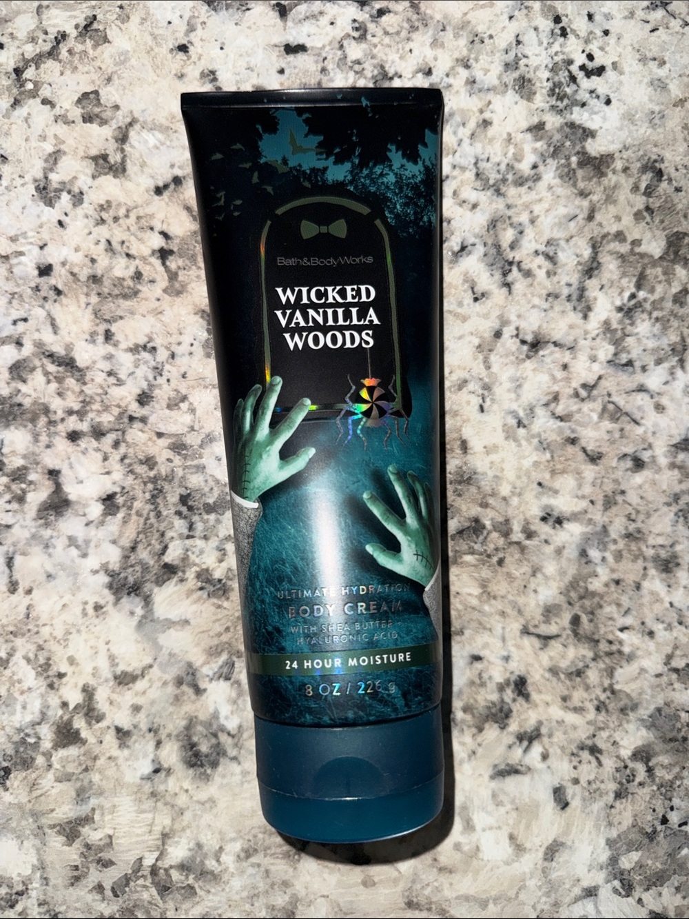 Bath & Body Works Wicked Vanilla Woods Body Cream - Teal & Black